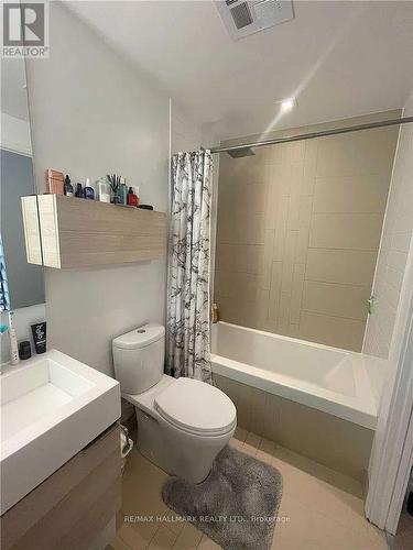 4501 - 88 Scott Street, Toronto, ON - Indoor Photo Showing Bathroom