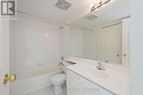 305 - 5039 Finch Avenue E, Toronto, ON - Indoor Photo Showing Bathroom