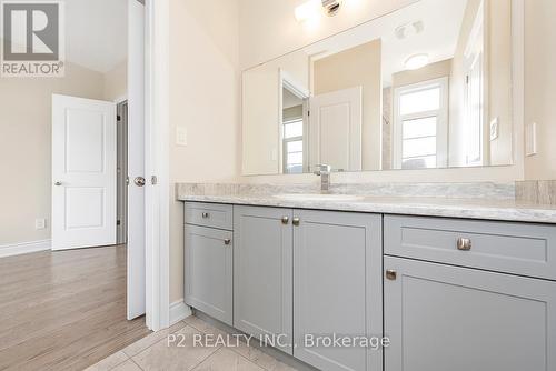 101 Bearberry Road, Springwater, ON - Indoor Photo Showing Bathroom