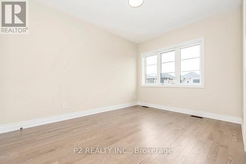 101 Bearberry Road, Springwater, ON - Indoor Photo Showing Other Room