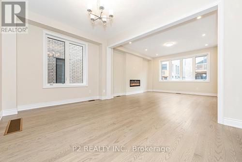 101 Bearberry Road, Springwater, ON - Indoor Photo Showing Other Room