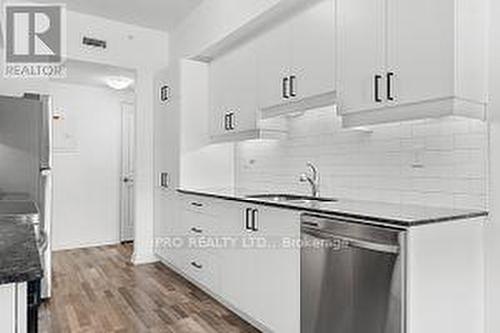 101 - 20 Koda Street, Barrie, ON - Indoor Photo Showing Kitchen With Upgraded Kitchen