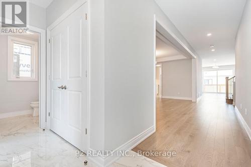 4 Wild Ginger Lane, Springwater, ON - Indoor Photo Showing Other Room