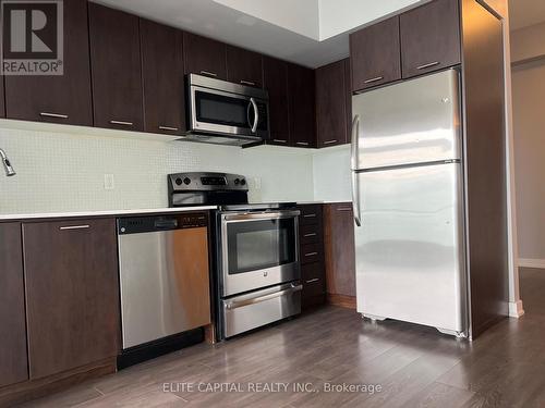 4403 - 2220 Lake Shore Boulevard W, Toronto, ON - Indoor Photo Showing Kitchen