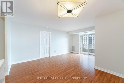 2431 - 3888 Duke Of York Boulevard, Mississauga, ON - Indoor Photo Showing Other Room