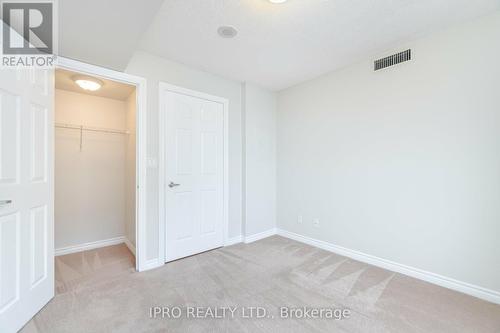 2431 - 3888 Duke Of York Boulevard, Mississauga, ON - Indoor Photo Showing Other Room