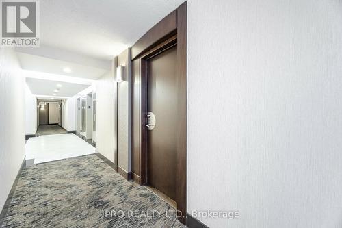 2431 - 3888 Duke Of York Boulevard, Mississauga, ON - Indoor Photo Showing Other Room