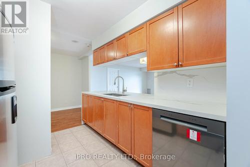 2431 - 3888 Duke Of York Boulevard, Mississauga, ON - Indoor Photo Showing Kitchen With Double Sink