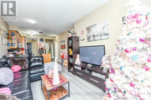 1301 - 80 Absolute Avenue, Mississauga, ON - Indoor Photo Showing Living Room