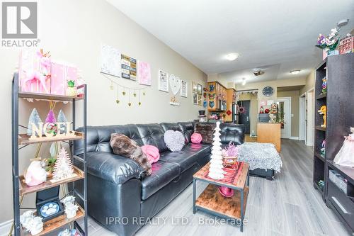 1301 - 80 Absolute Avenue, Mississauga, ON - Indoor Photo Showing Living Room