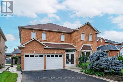 60 River Glen Boulevard, Oakville, ON - Outdoor With Facade