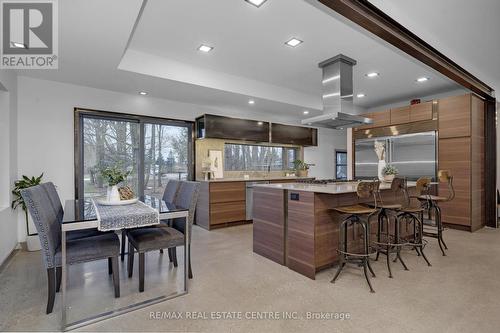 774 Charleston Side Road, Caledon, ON - Indoor Photo Showing Dining Room