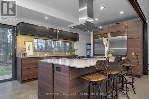 774 Charleston Side Road, Caledon, ON - Indoor Photo Showing Kitchen With Upgraded Kitchen