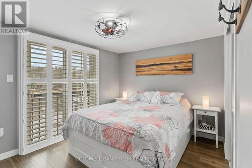 1174 Birch Narrows Road, Dysart Et Al, ON - Indoor Photo Showing Bedroom