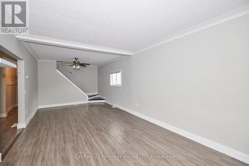 407 Welland Avenue, St. Catharines (445 - Facer), ON - Indoor Photo Showing Other Room