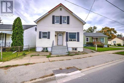 407 Welland Avenue, St. Catharines (445 - Facer), ON - Outdoor With Facade