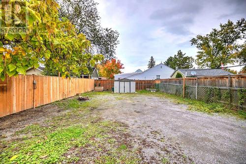 407 Welland Avenue, St. Catharines (445 - Facer), ON - Outdoor With Backyard