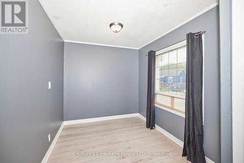 407 Welland Avenue, St. Catharines (445 - Facer), ON - Indoor Photo Showing Other Room