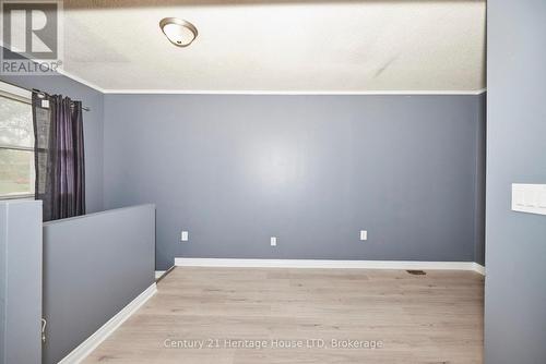 407 Welland Avenue, St. Catharines (445 - Facer), ON - Indoor Photo Showing Other Room