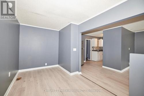 407 Welland Avenue, St. Catharines (445 - Facer), ON - Indoor Photo Showing Other Room