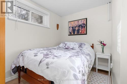 354 Bayshore Boulevard, Huntsville (Chaffey), ON - Indoor Photo Showing Bedroom