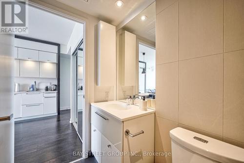 4301 - 15 Grenville Street, Toronto, ON - Indoor Photo Showing Bathroom