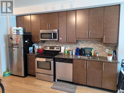 3402 - 33 Bay Street, Toronto, ON - Indoor Photo Showing Kitchen With Double Sink