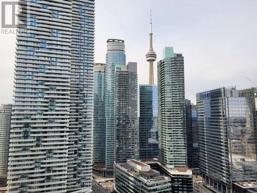 3402 - 33 Bay Street, Toronto, ON - Outdoor With Facade