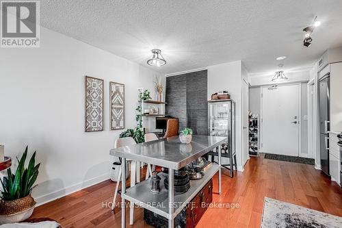 820 - 320 Richmond Street E, Toronto, ON - Indoor Photo Showing Dining Room