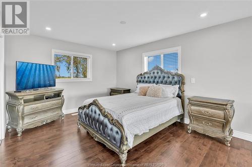 854 Townline Road, Kingsville, ON - Indoor Photo Showing Bedroom