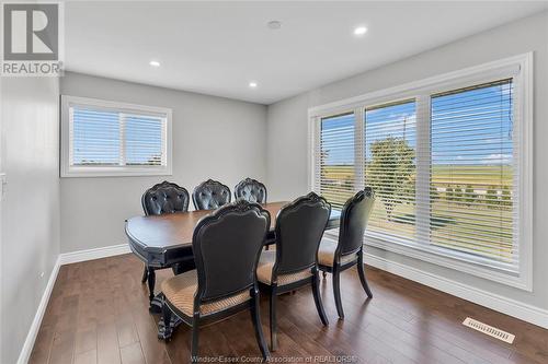 854 Townline Road, Kingsville, ON - Indoor Photo Showing Dining Room