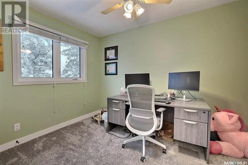 11 Forbes Place, Regina, SK - Indoor Photo Showing Office