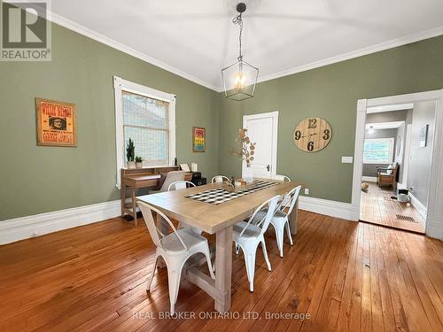 106 Front Street W, Strathroy-Caradoc (Nw), ON - Indoor Photo Showing Dining Room