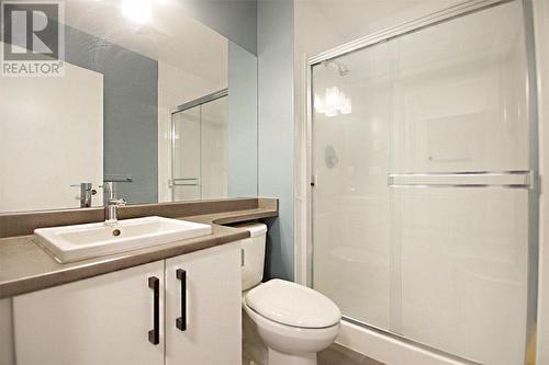 407 8600 Park Road, Richmond, BC - Indoor Photo Showing Bathroom