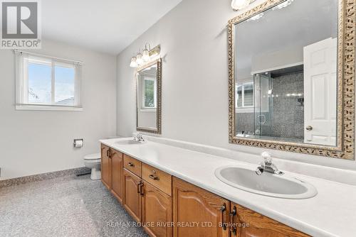 1106 Ridge Valley Drive, Oshawa (Pinecrest), ON - Indoor Photo Showing Bathroom