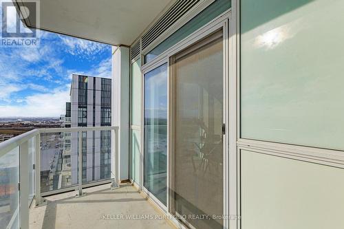 1802 - 38 Honeycrisp Crescent, Vaughan, ON - Outdoor With Balcony With Exterior