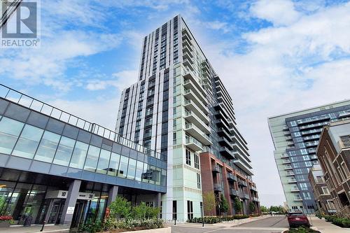 1802 - 38 Honeycrisp Crescent, Vaughan, ON - Outdoor With Balcony With Facade