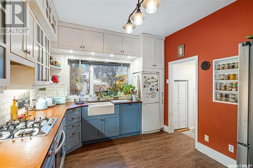 710 University Drive, Saskatoon, SK - Indoor Photo Showing Kitchen