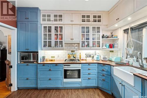 710 University Drive, Saskatoon, SK - Indoor Photo Showing Kitchen