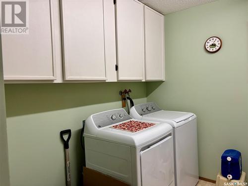 108 3120 Louise Street, Saskatoon, SK - Indoor Photo Showing Laundry Room