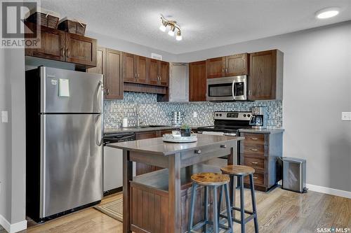 83 5533 Blake Crescent, Regina, SK - Indoor Photo Showing Kitchen