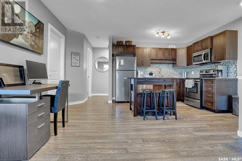 83 5533 Blake Crescent, Regina, SK - Indoor Photo Showing Kitchen