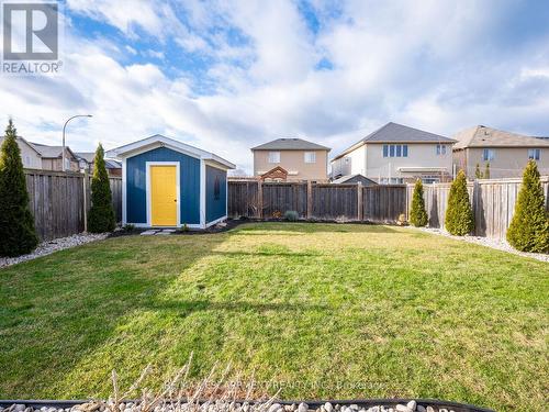 385 Murray Street, Grimsby, ON - Outdoor With Backyard