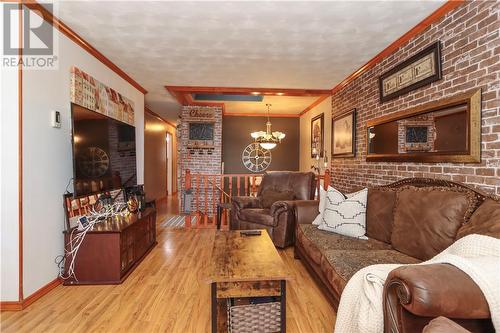 1916 Springdale Crescent, Sudbury, ON - Indoor Photo Showing Living Room