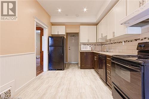 65 Aikman Avenue, Hamilton, ON - Indoor Photo Showing Kitchen