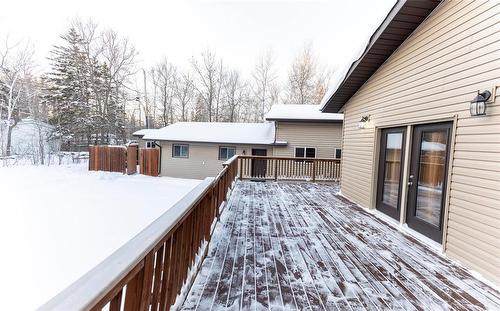 42 Colleen Avenue, Arnes, MB - Outdoor