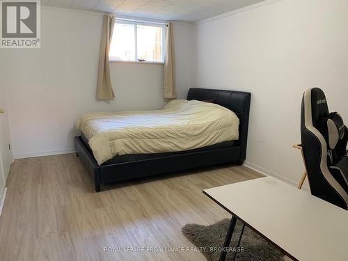 382 Victoria Avenue, Gananoque, ON - Indoor Photo Showing Bedroom