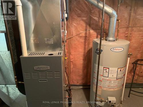 382 Victoria Avenue, Gananoque, ON - Indoor Photo Showing Basement