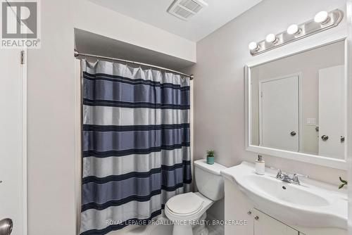 823 Datzell Lane, Kingston (South Of Taylor-Kidd Blvd), ON - Indoor Photo Showing Bathroom