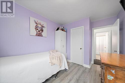 176 Dixon Drive, Quinte West, ON - Indoor Photo Showing Bedroom